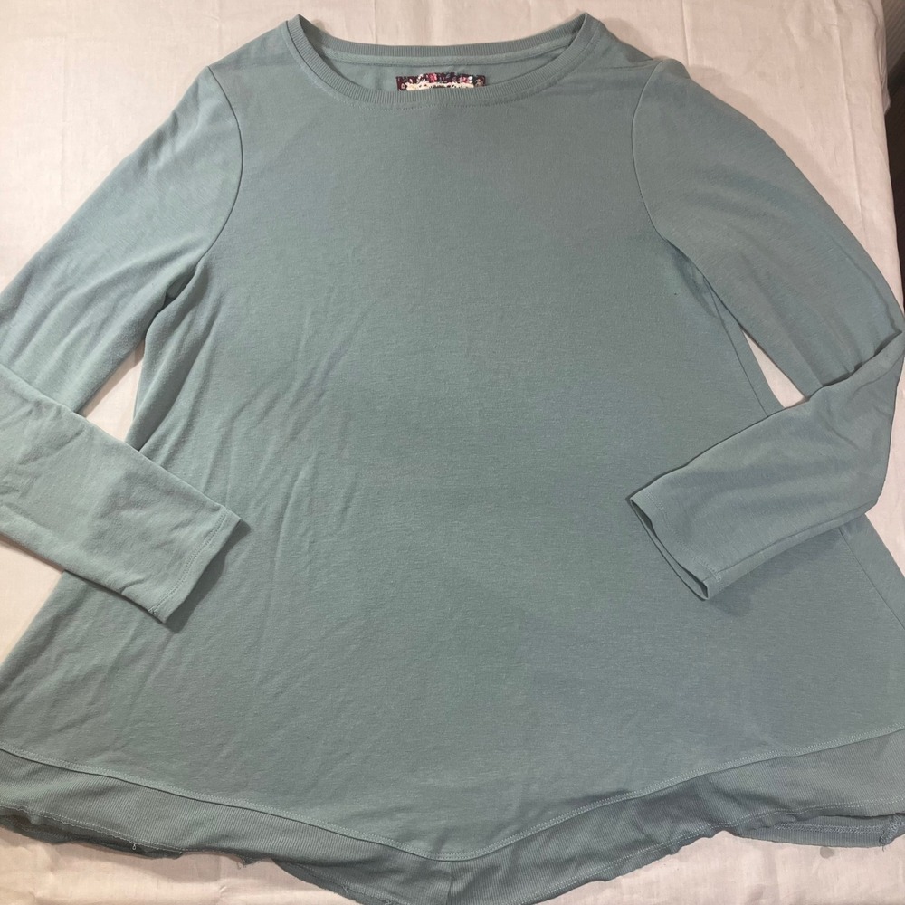 Cupio Sage Green Long Sleeve Tunic Top Women Lg Crew Neck High-Low Hem Viscose